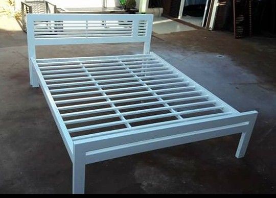 Bed frame