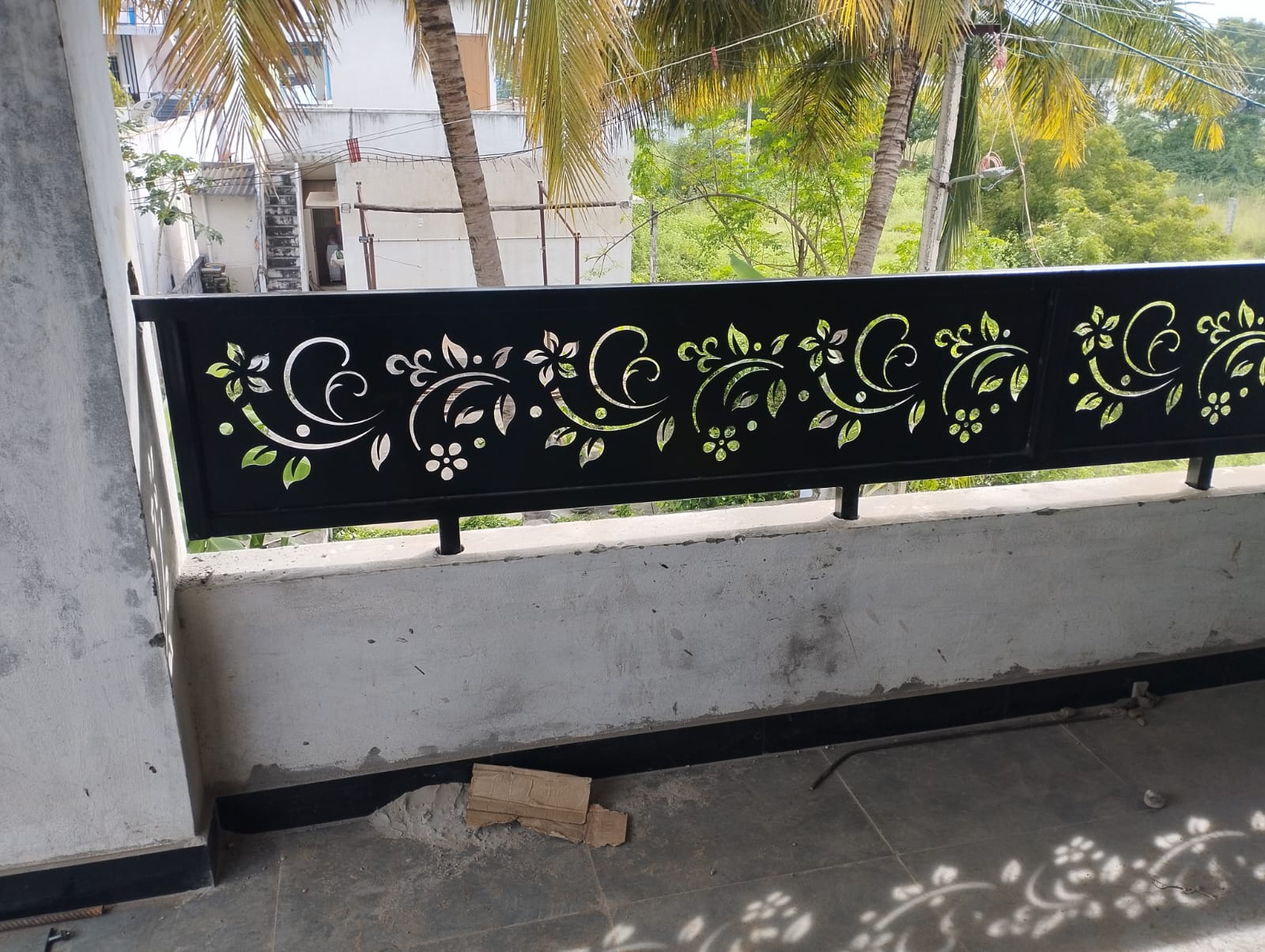 Balcony railing